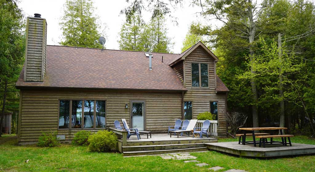 Carlson's Europe Lake Guesthouse Rear Deck